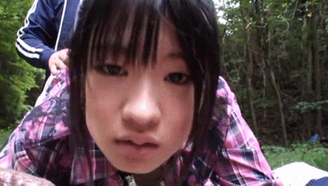 【ロ●コンGIF】ガイジかな…？遠足の列からはぐれ引率の先生にされるがまま中出しされる小●生ｗｗｗ その15