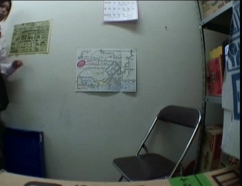【合法ロリGIF】給料が安くてもコンビニ店長が辞められない理由がコレ!万引き女子高生を中出しレイプww その5